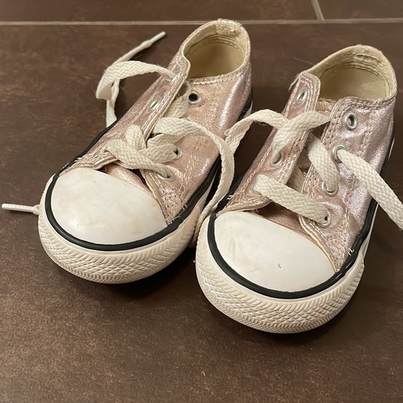 Metallic Converse - Picture 3 of 3